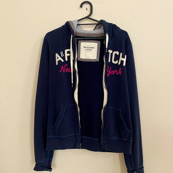 A & F Women’s Hooded jacket - Picture 2 of 4